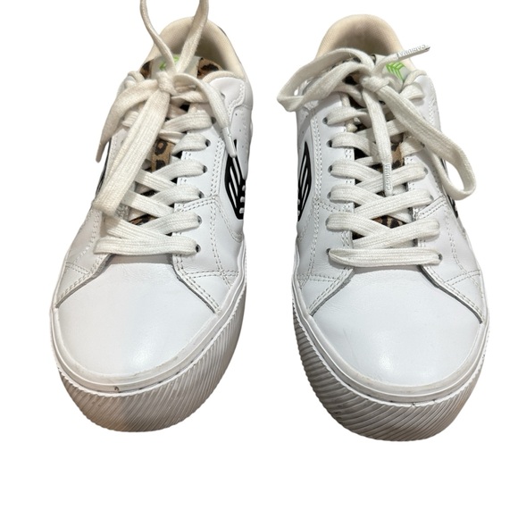 Cariuma Salvas Sneaker - Women’s size 9.5 - Picture 2 of 8